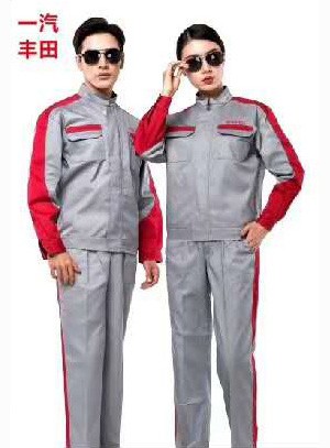 扬州工作服厂家如何选择防静电工作服？